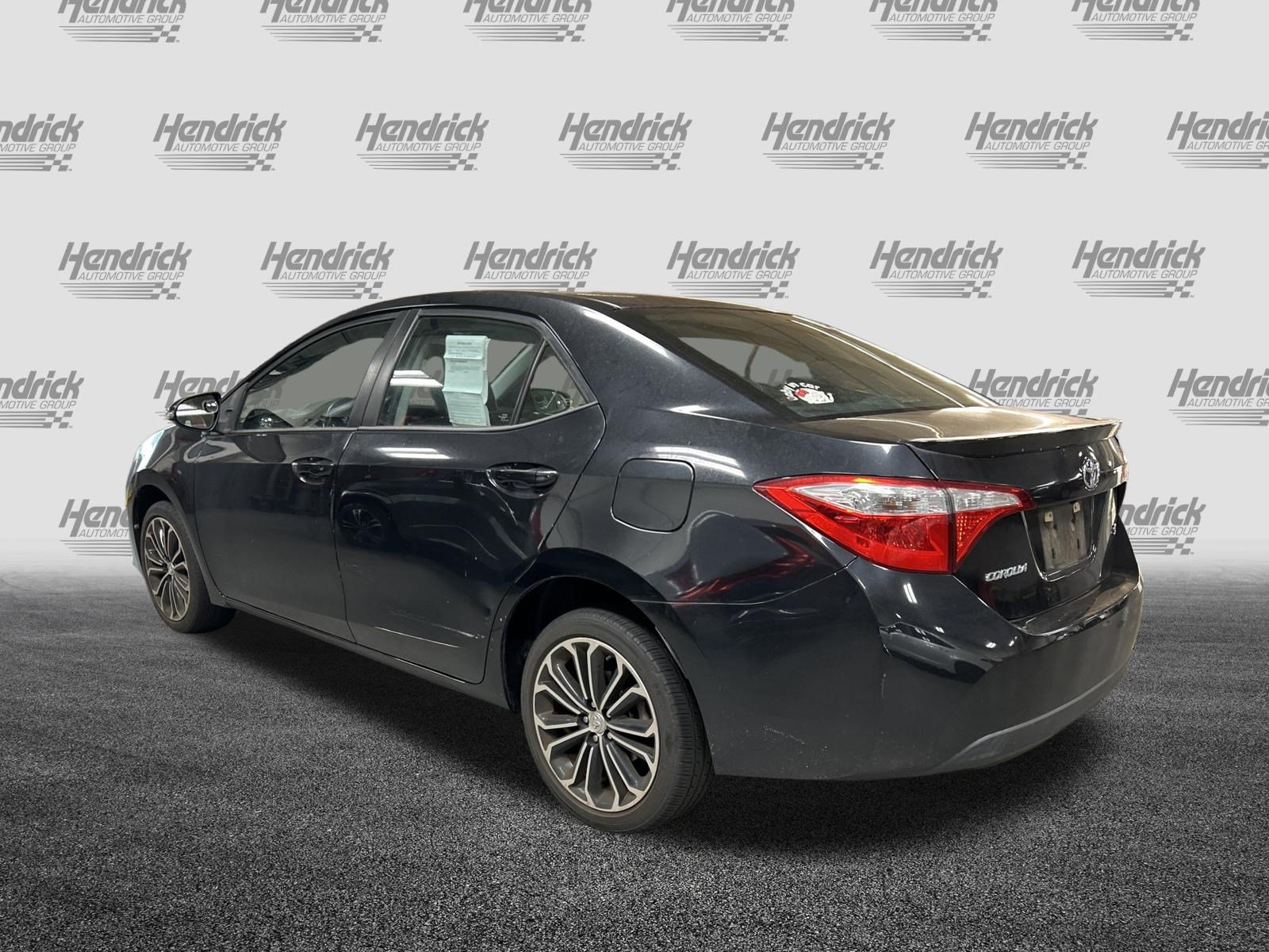 Used 2016 Toyota Corolla S FWD image 5