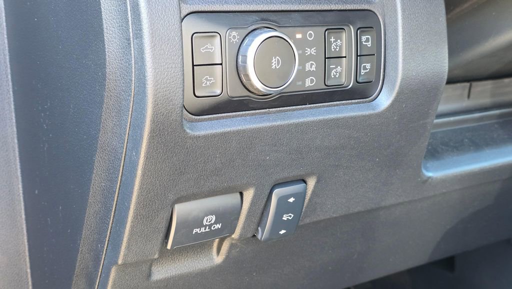 Used 2025 Ford F350 Lariat w/ Camper Package AWD/4WD image 26