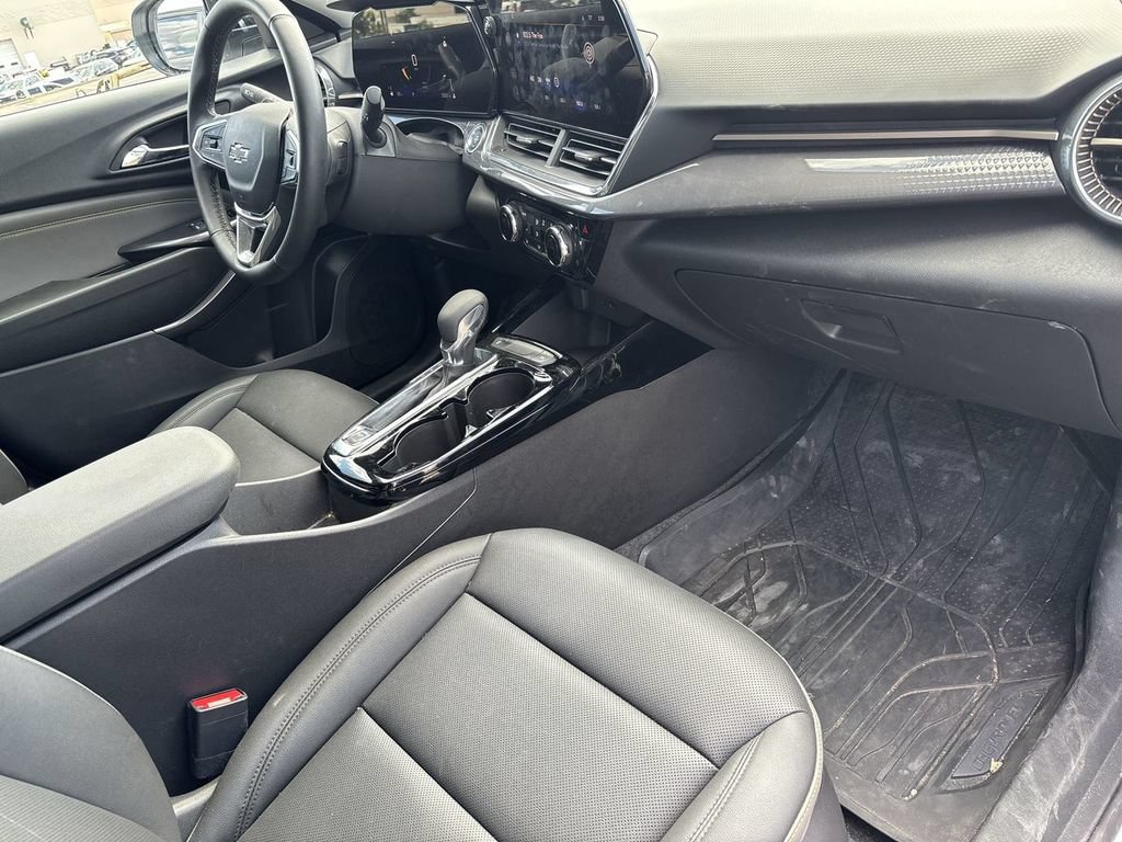 New 2026 Chevrolet Trax ACTIV w/ Driver Confidence Package FWD image 30