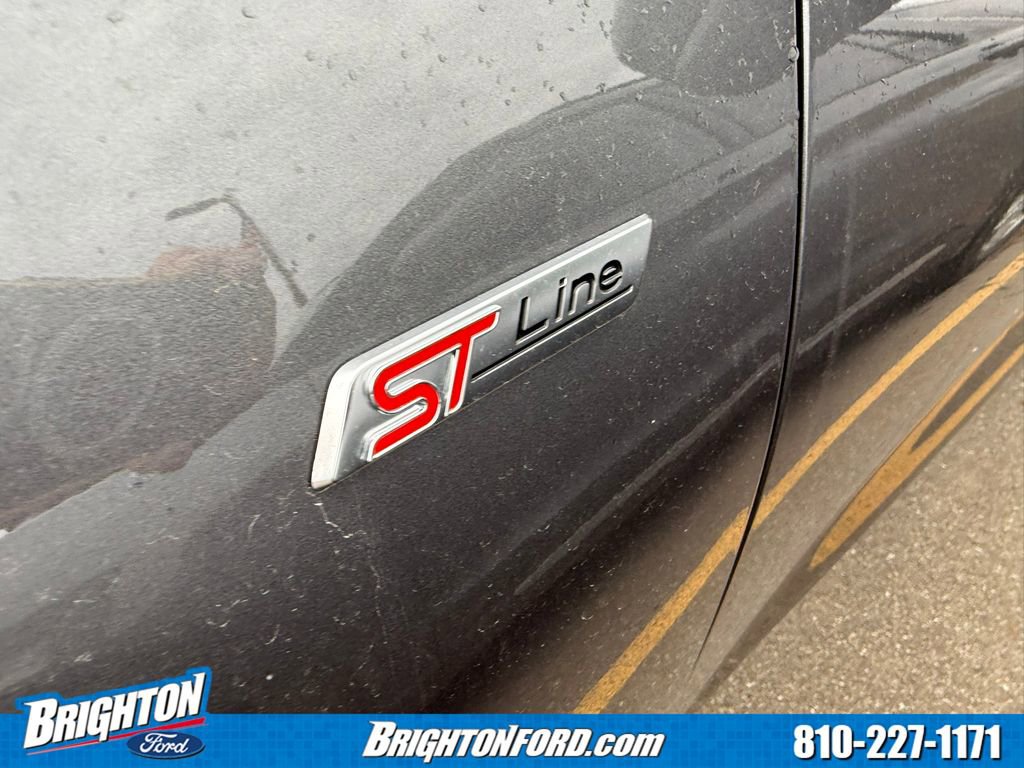 Certified 2025 Ford Escape ST-Line w/ Tech Pack #1 image 6
