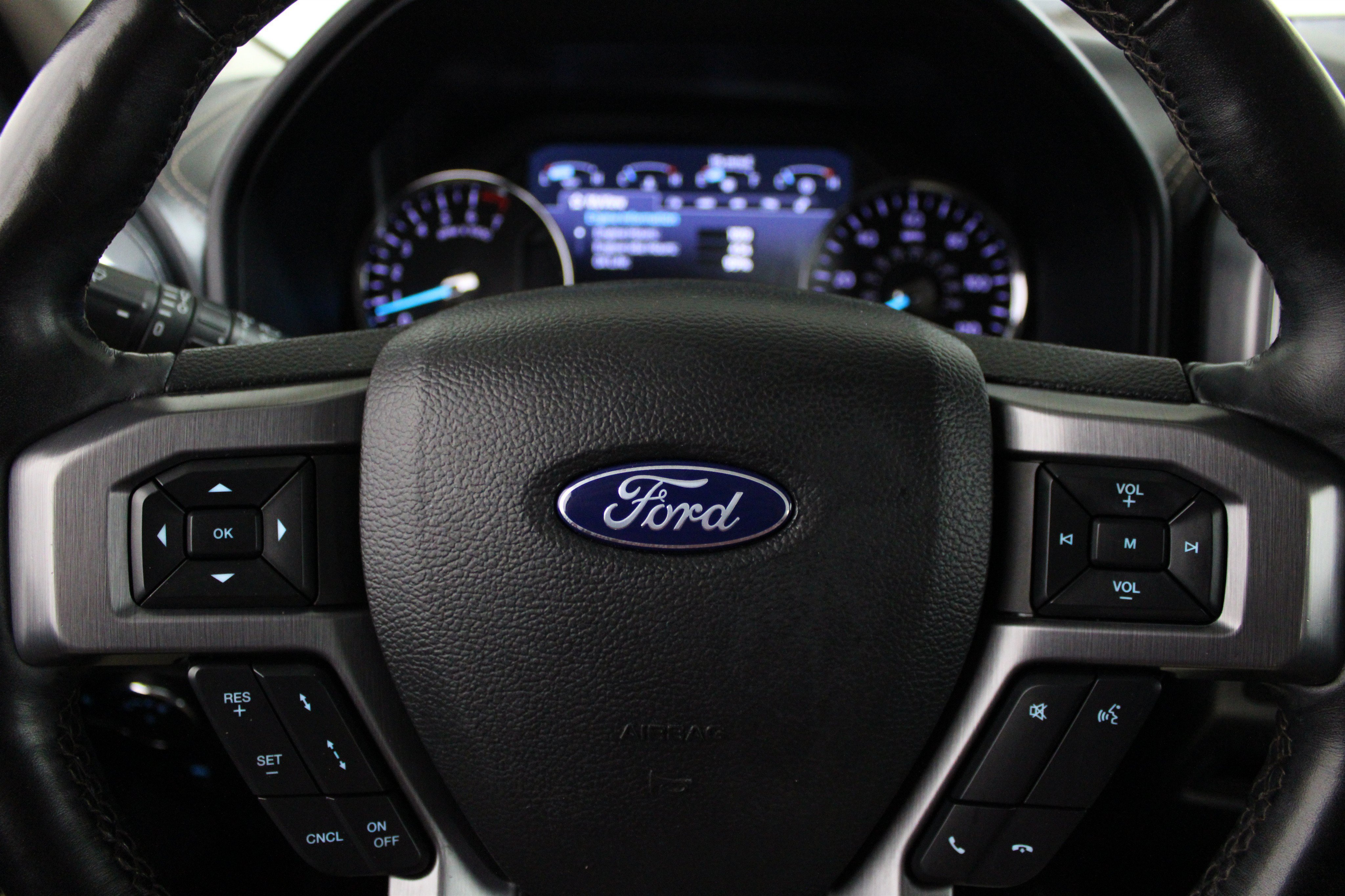 Used 2020 Ford Expedition Platinum AWD/4WD image 9