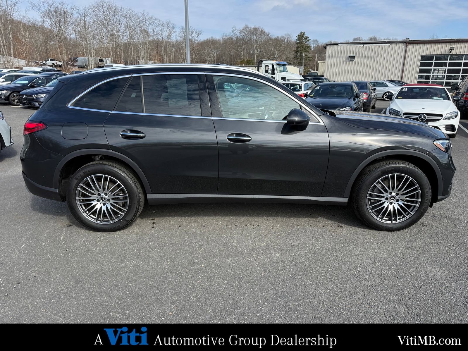 Certified 2025 Mercedes-Benz GLC 300 4MATIC image 8