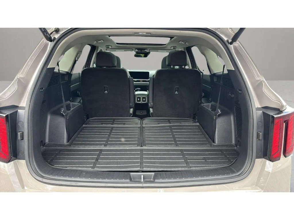Used 2025 Kia Sorento X-Line EX AWD/4WD image 9