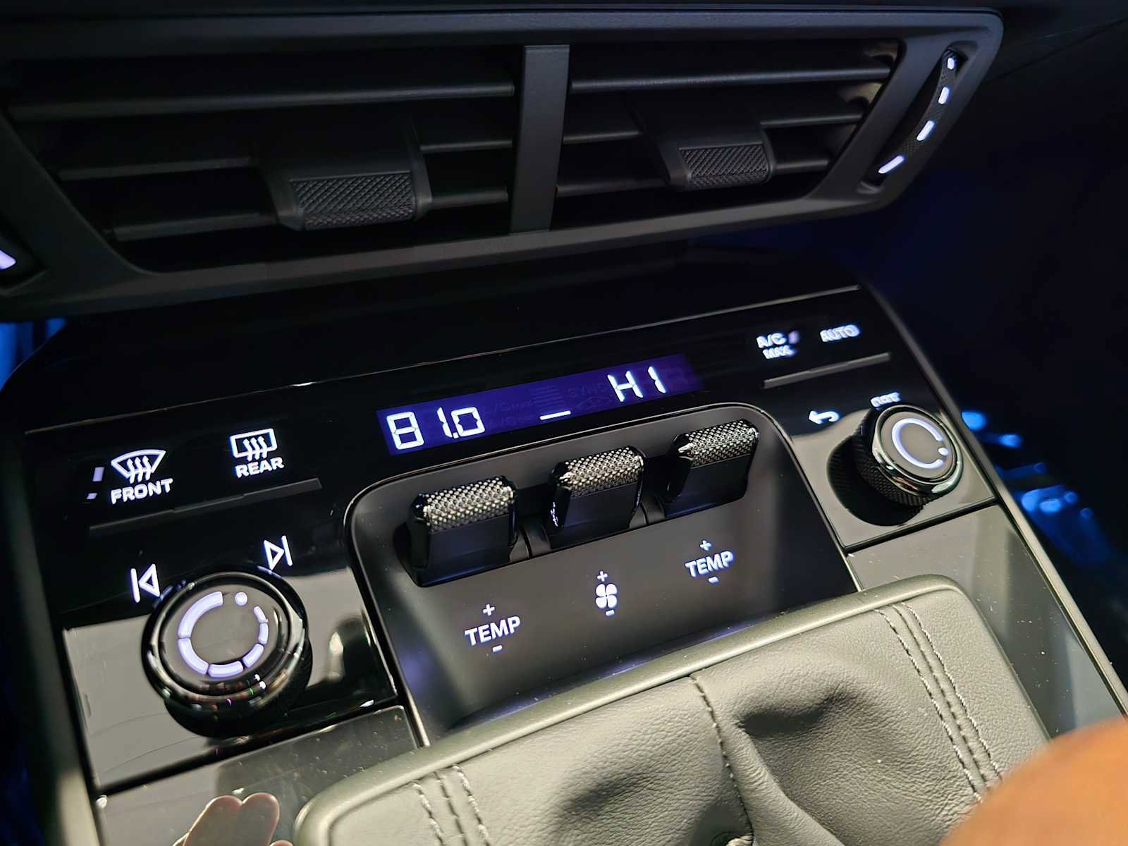 New 2026 Porsche 911 Carrera T image 36