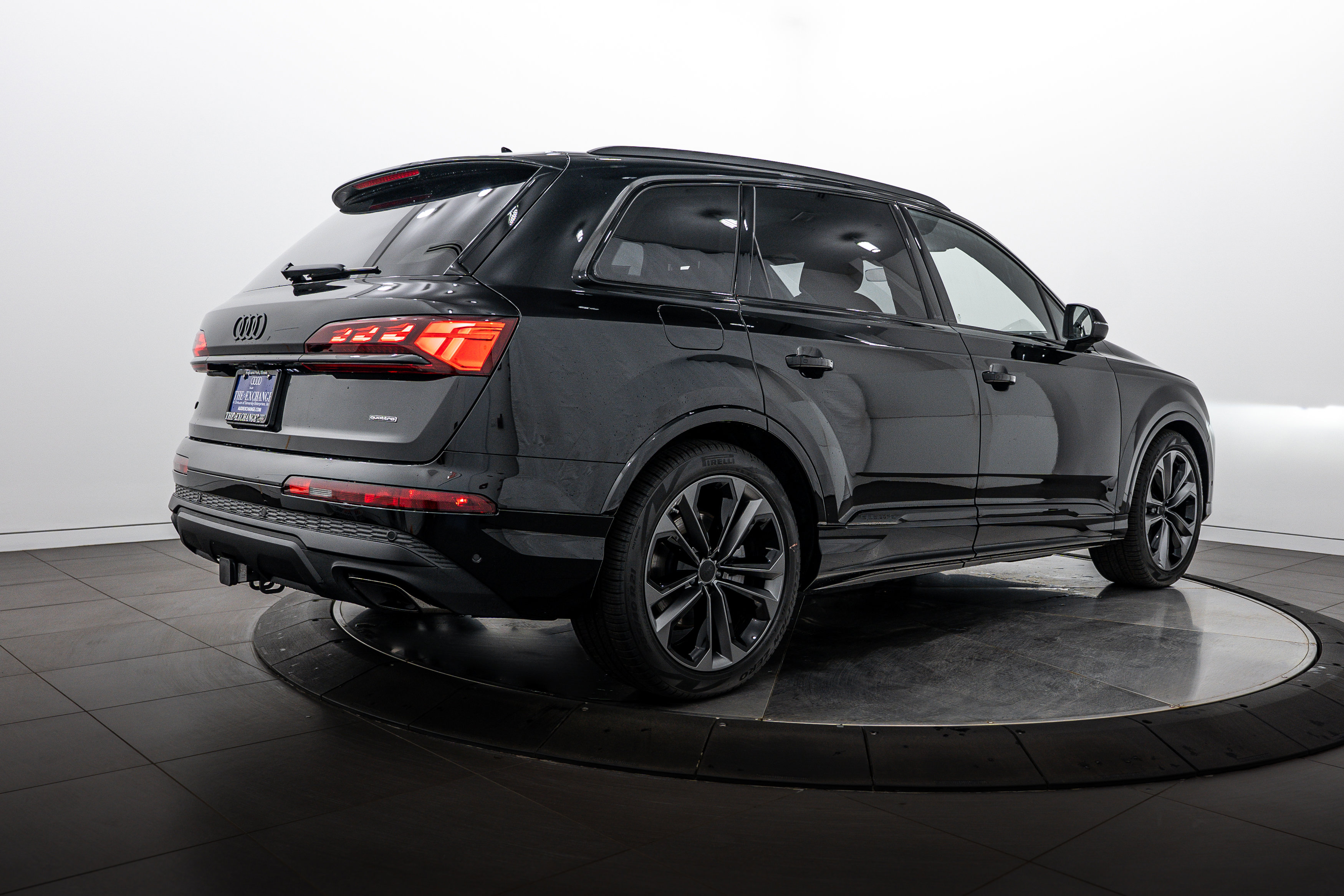 New 2026 Audi Q7 3.0T Prestige image 4
