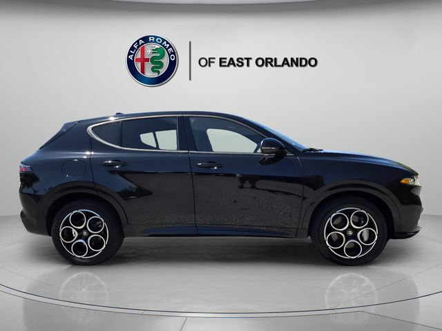 Used 2025 Alfa Romeo Tonale AWD/4WD image 8