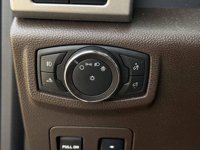 Used 2018 Ford F150 King Ranch w/ Equipment Group 601A Luxury image 28