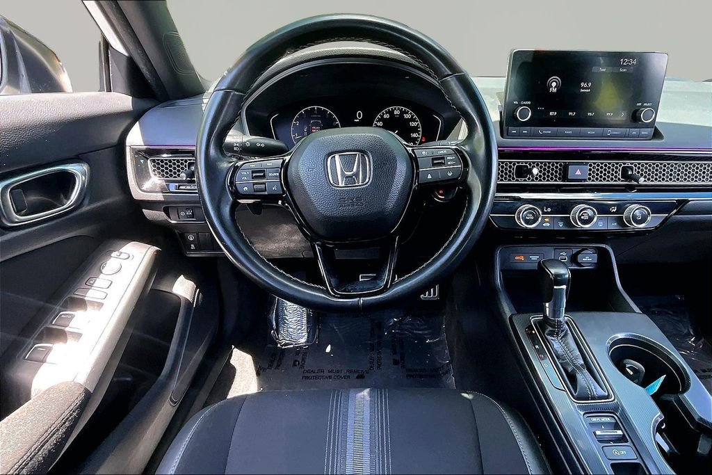 Used 2022 Honda Civic Sport image 9