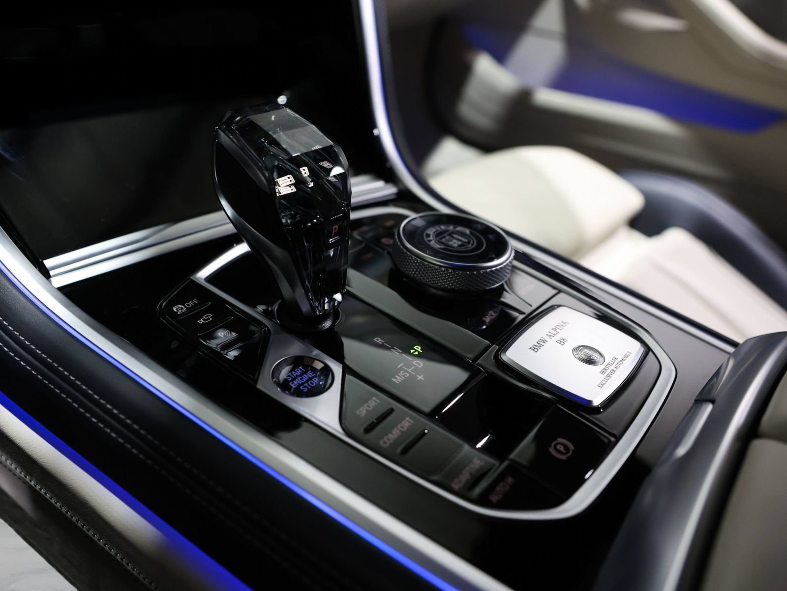 Used 2023 BMW ALPINA B8 xDrive Gran Coupe AWD/4WD image 25