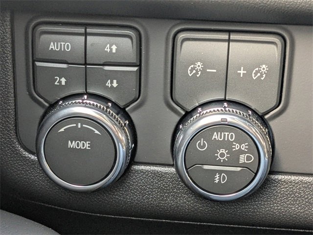 New 2026 GMC Yukon Elevation w/ Elevation Premium Package image 31