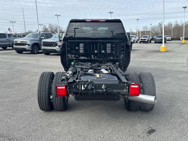New 2026 Chevrolet Silverado 3500 LT image 5