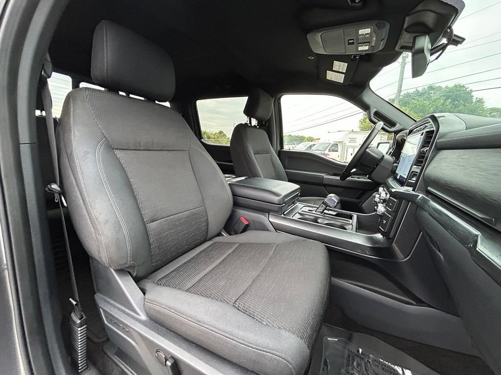 Used 2022 Ford F150 XLT w/ Equipment Group 302A High RWD image 29