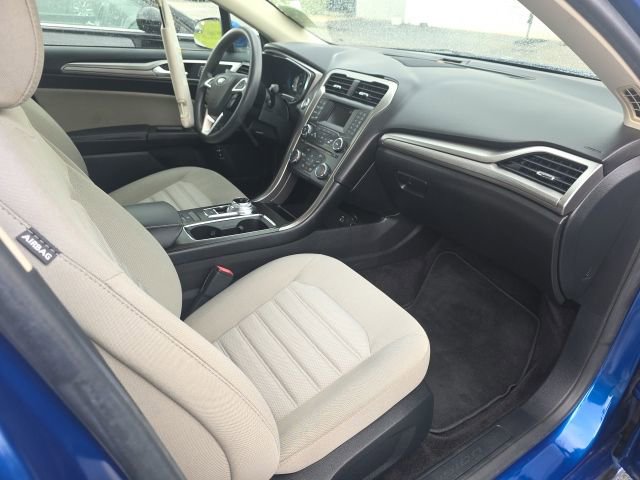 Used 2018 Ford Fusion S FWD image 12