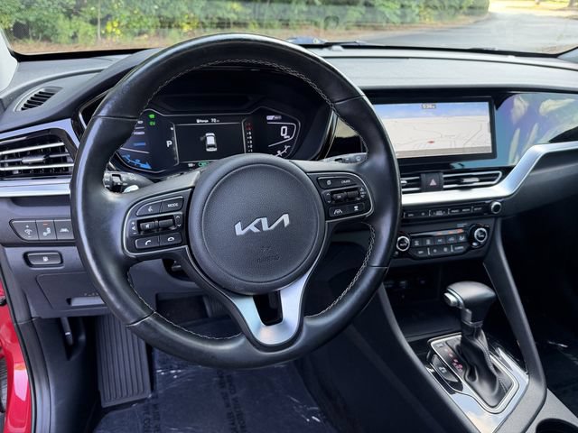 Certified 2022 Kia Niro EX Premium FWD image 13
