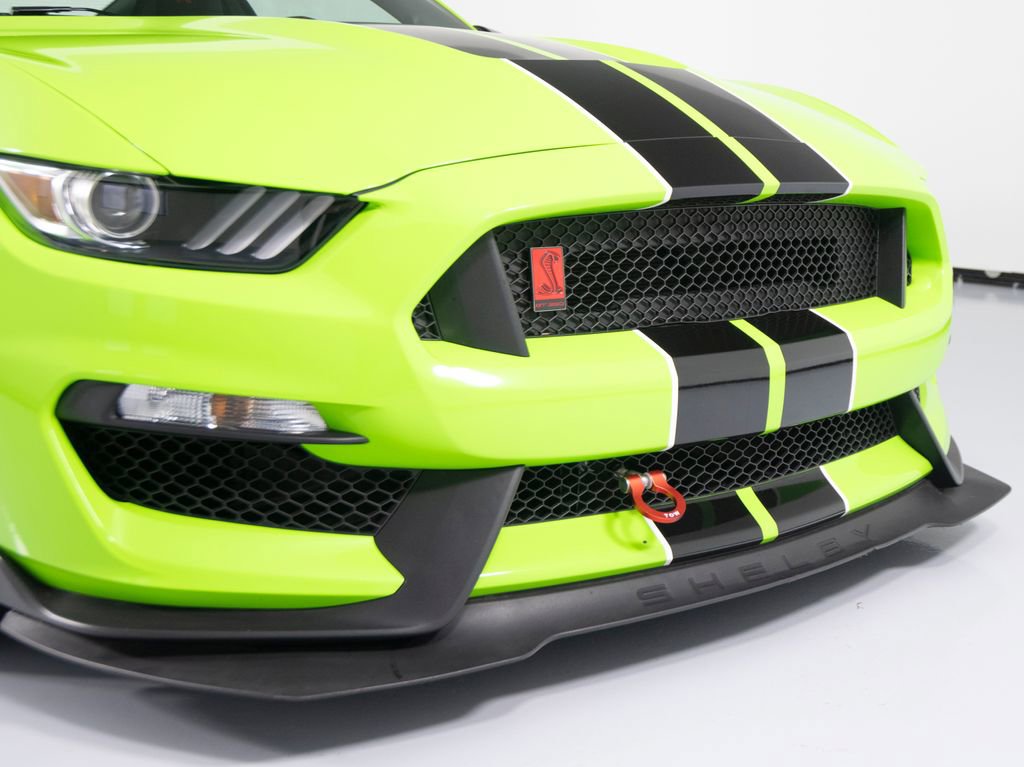 Used 2016 Ford Mustang Shelby GT350R w/ GT350R Equipment Group 920A image 43