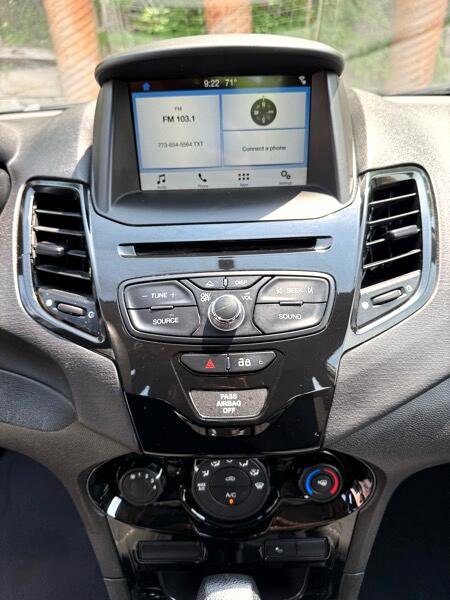 Used 2019 Ford Fiesta SE w/ Equipment Group 201A image 18