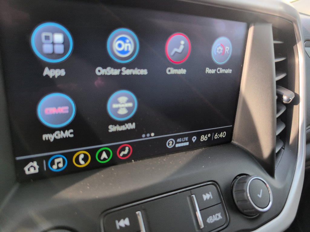 Used 2023 GMC Acadia SLT image 38