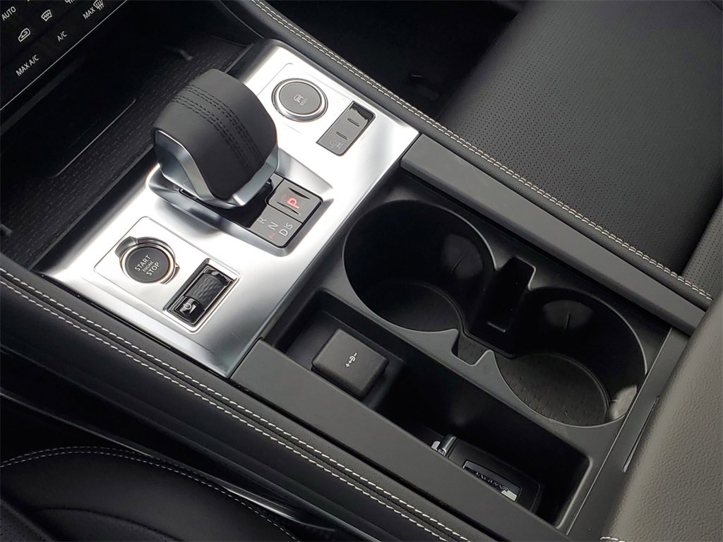 New 2026 Jaguar F-PACE R-Dynamic S image 25