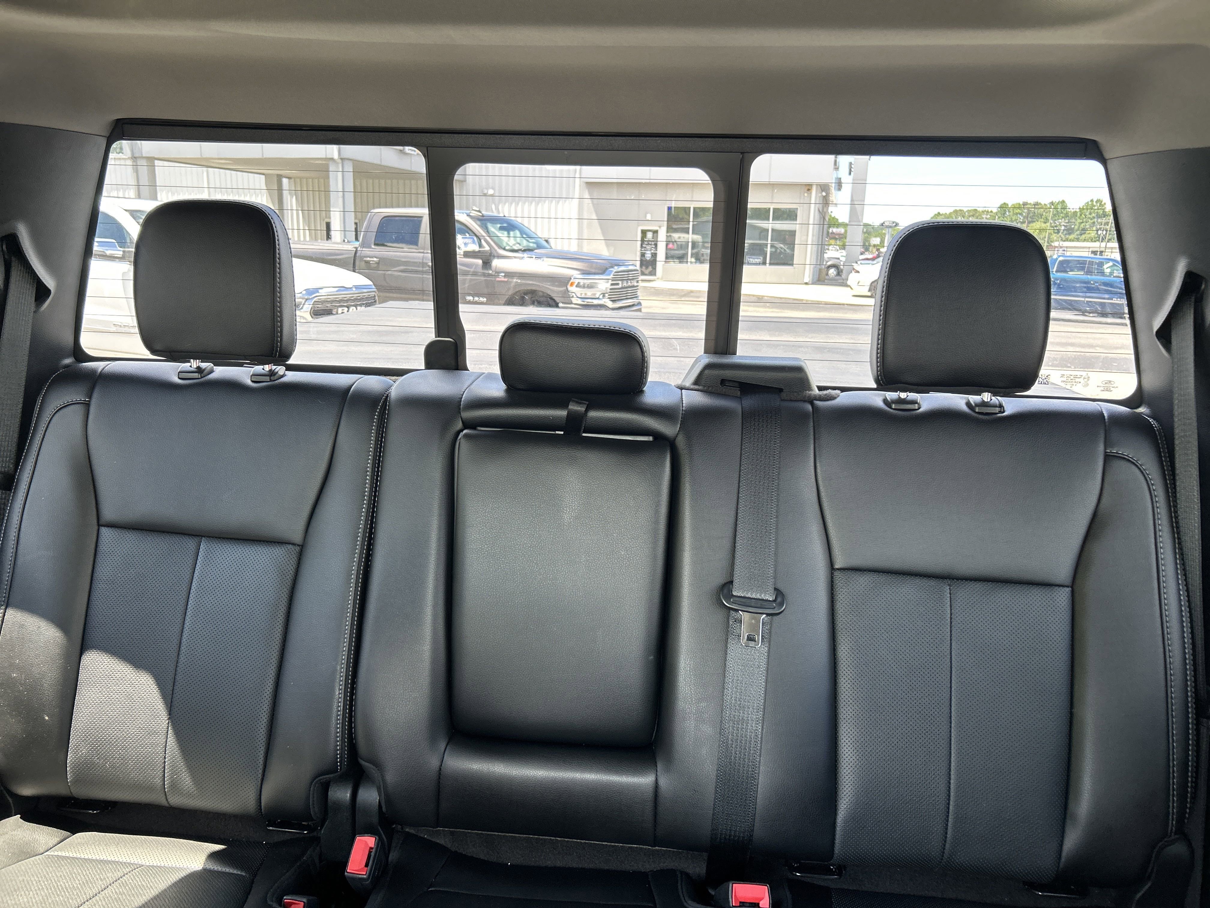 Used 2020 Ford F150 Lariat w/ Equipment Group 502A Luxury AWD/4WD image 41