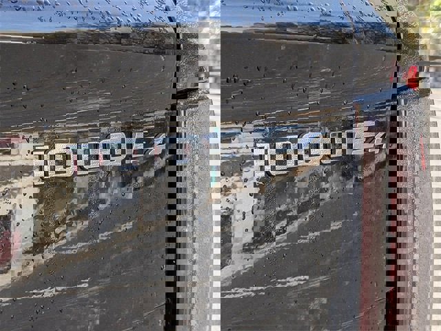 New 2025 Cadillac Escalade IQ Luxury 2 image 12