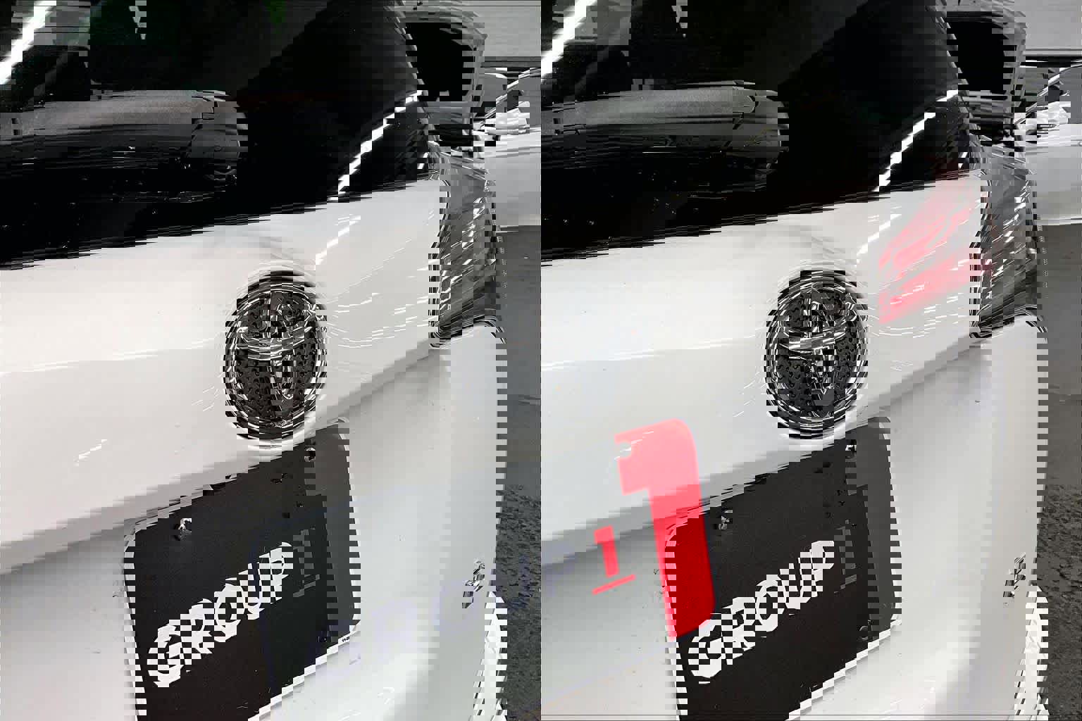 Used 2018 Toyota RAV4 LE w/ Carpet Mat Package image 30