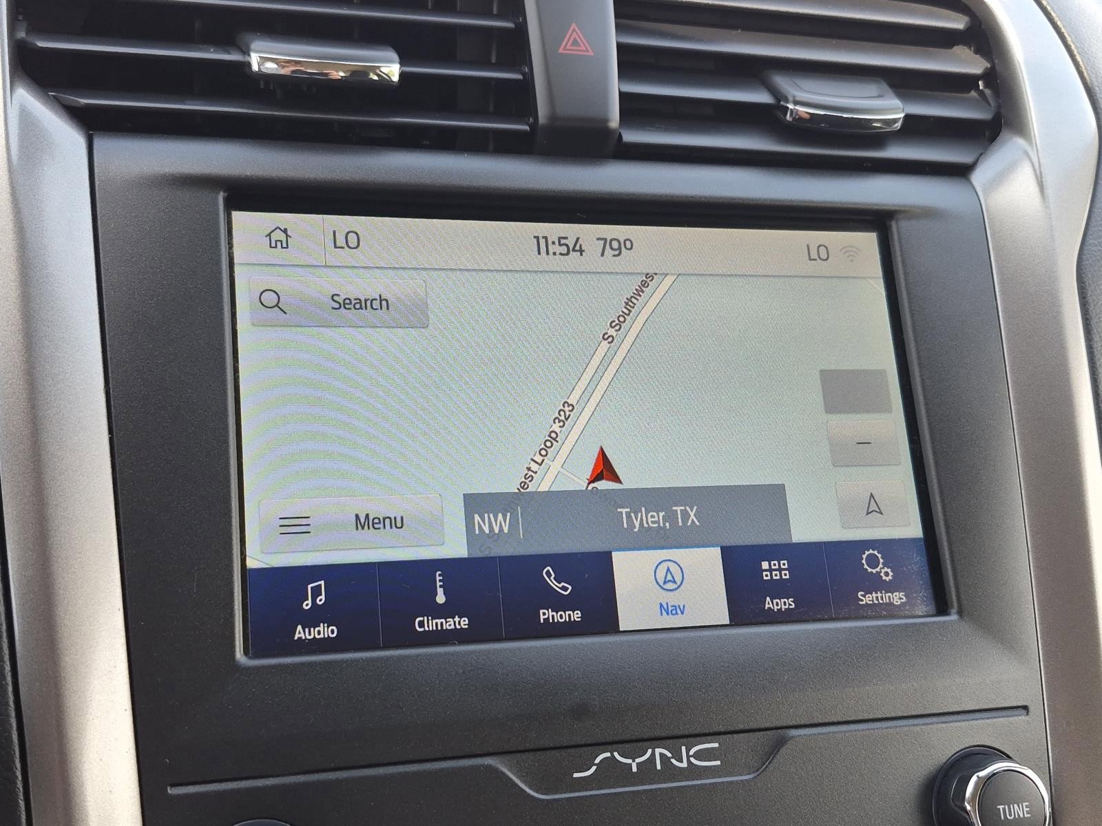 Used 2020 Ford Fusion SE FWD image 25