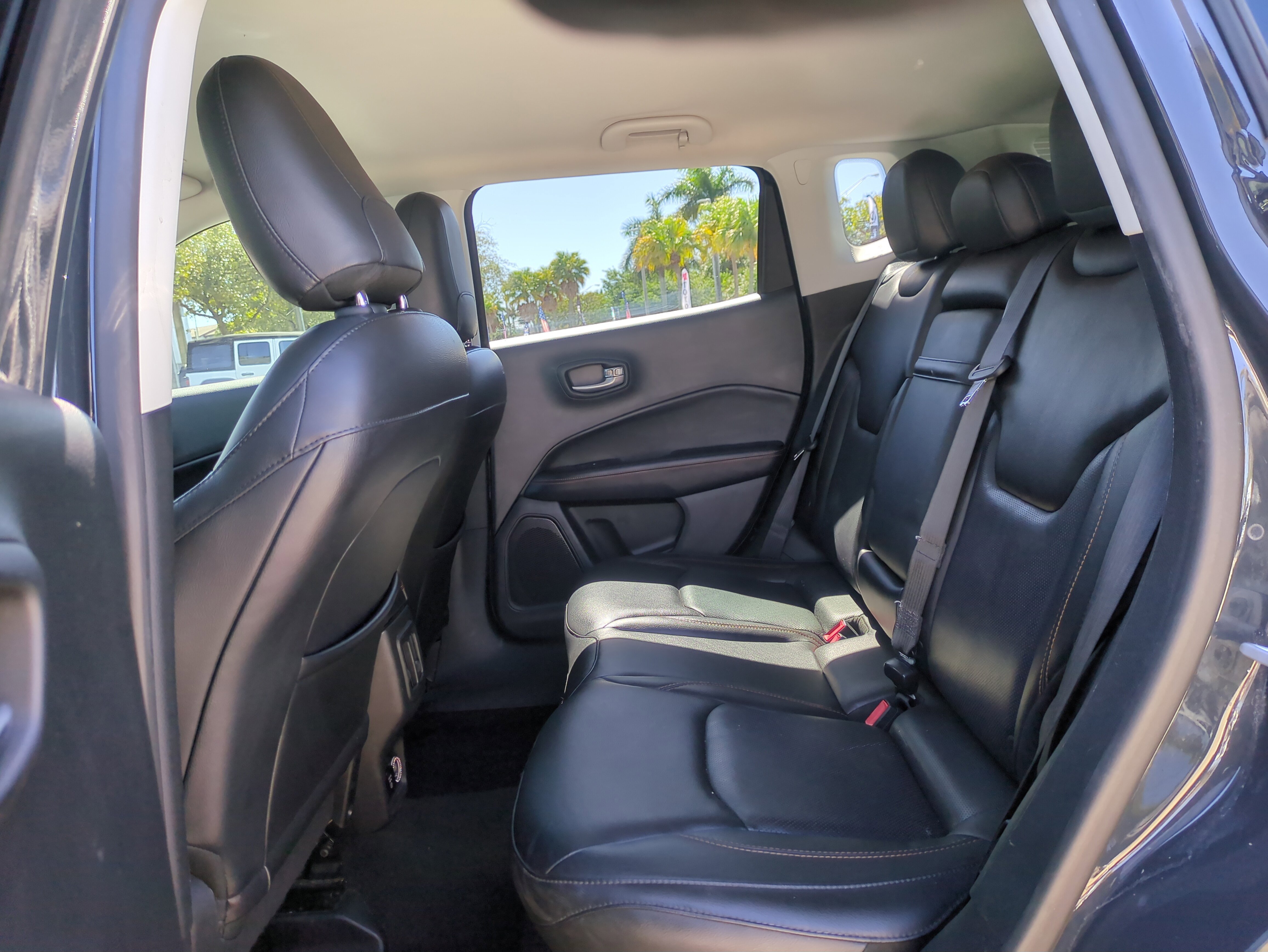 Used 2018 Jeep Compass Limited w/ Safe & Security Group image 15