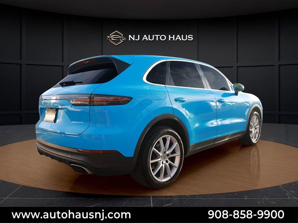 Used 2023 Porsche Cayenne image 8