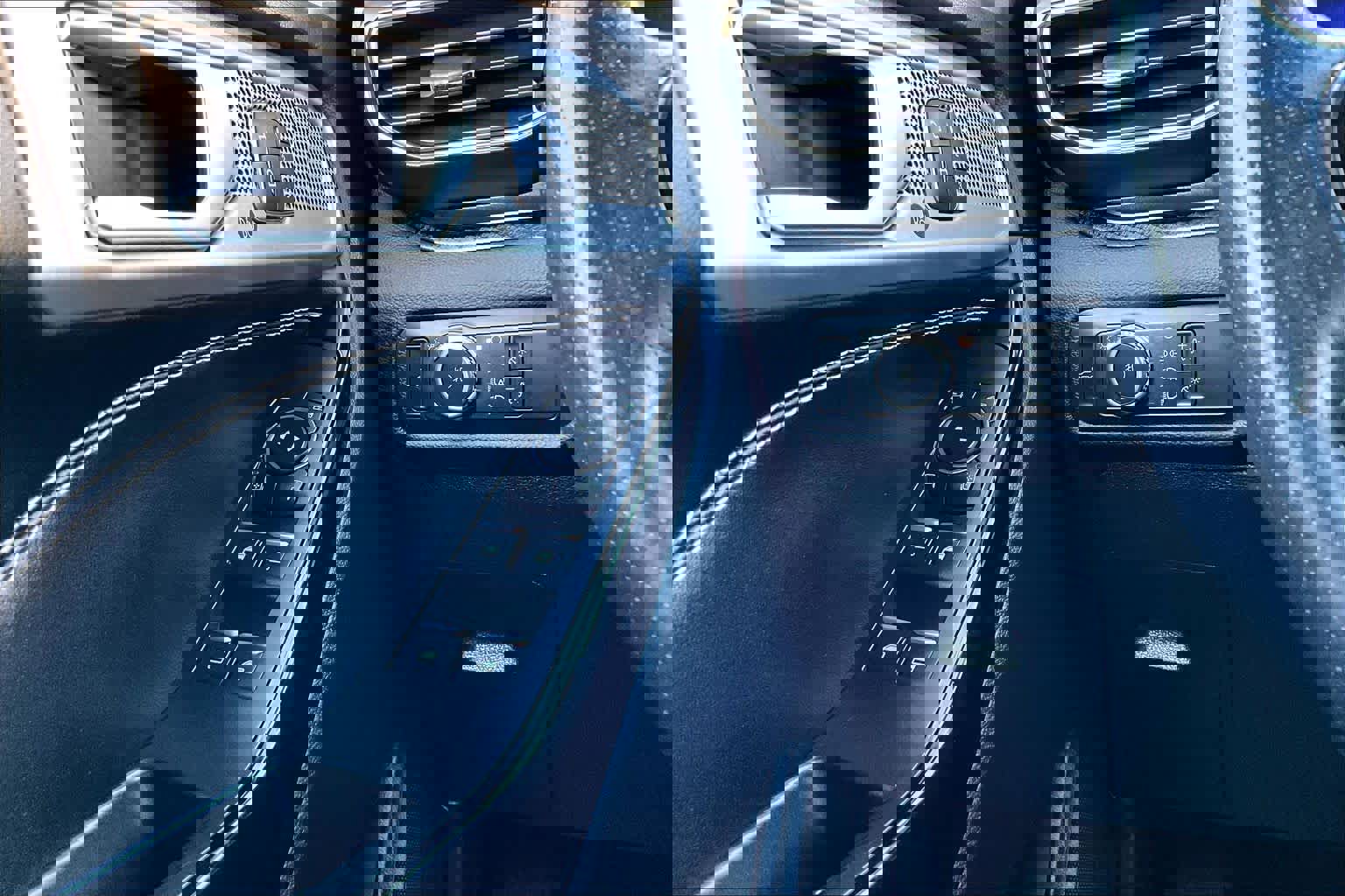 Used 2022 Ford Explorer ST w/ Equipment Group 401A image 33