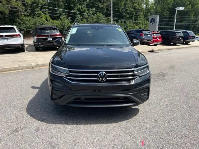 Used 2023 Volkswagen Tiguan SE FWD image 35