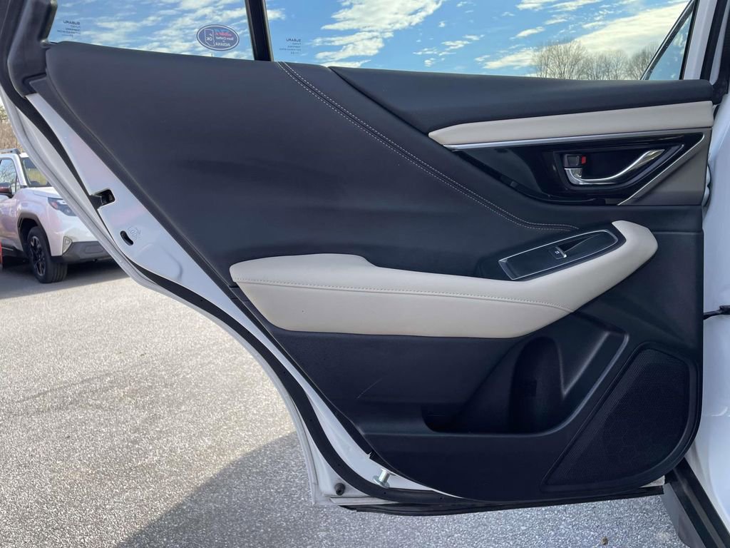 Certified 2022 Subaru Outback Limited image 2