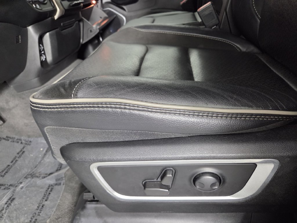 Used 2022 RAM 1500 Laramie AWD/4WD image 13