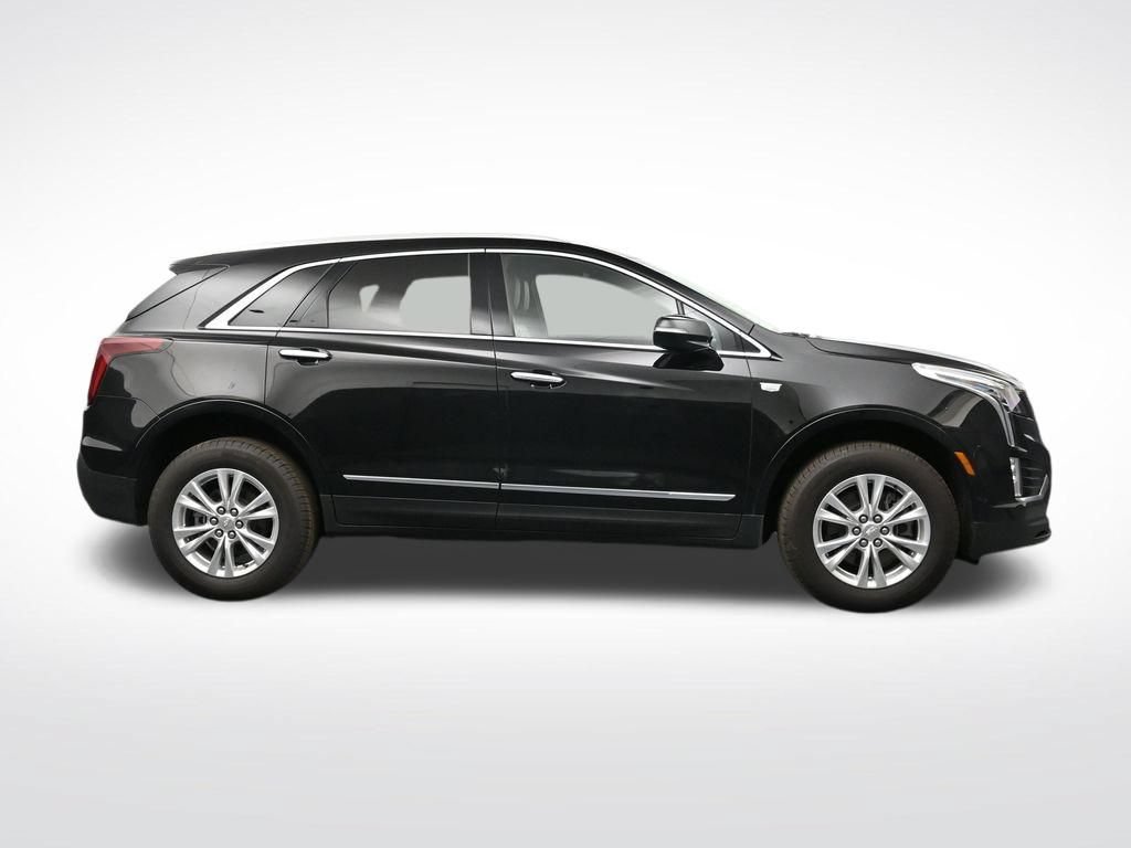 Used 2025 Cadillac XT5 Luxury FWD image 6