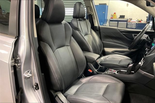 Used 2023 Subaru Forester Limited AWD/4WD image 7