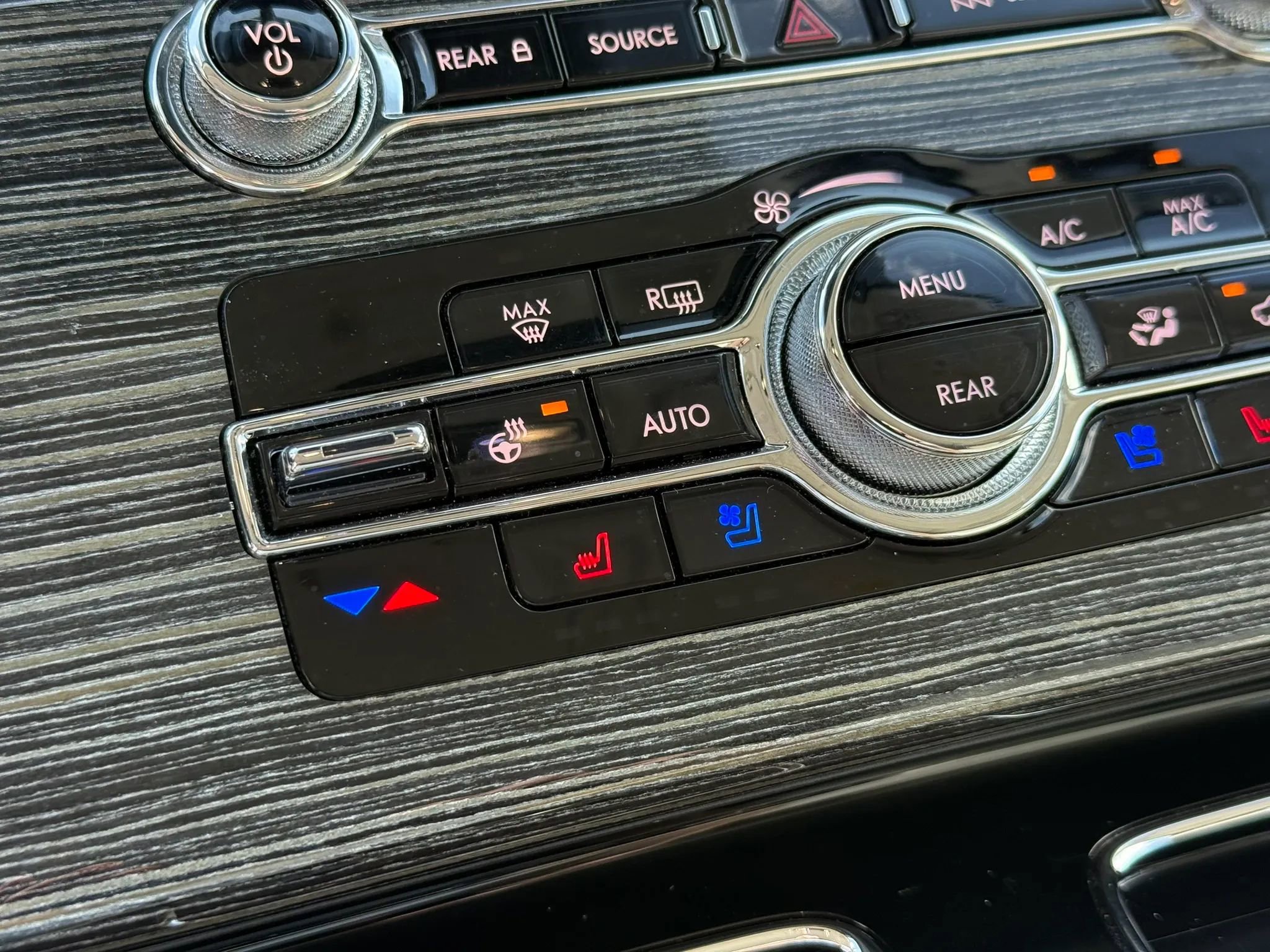 Used 2022 Lincoln Aviator Black Label w/ Dynamic Handling Package image 21