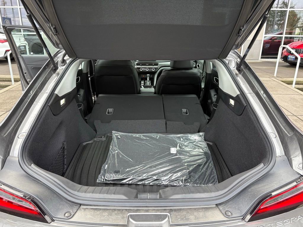 New 2025 Acura Integra FWD image 24
