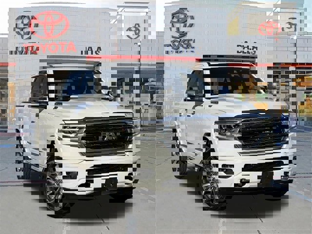Used 2022 RAM 1500 Limited w/ Body Color Bumper Group