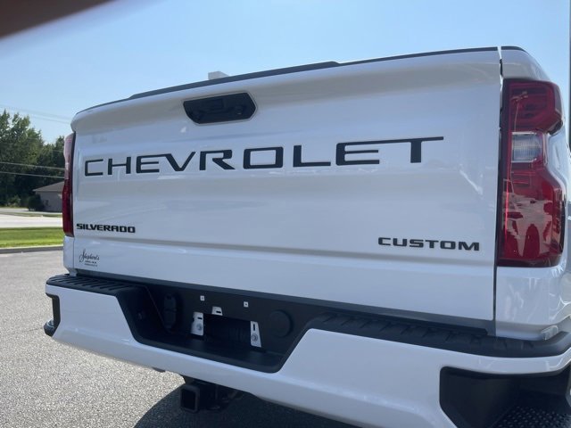 New 2024 Chevrolet Silverado 1500 Custom w/ LPO, Dark Essentials Package image 12