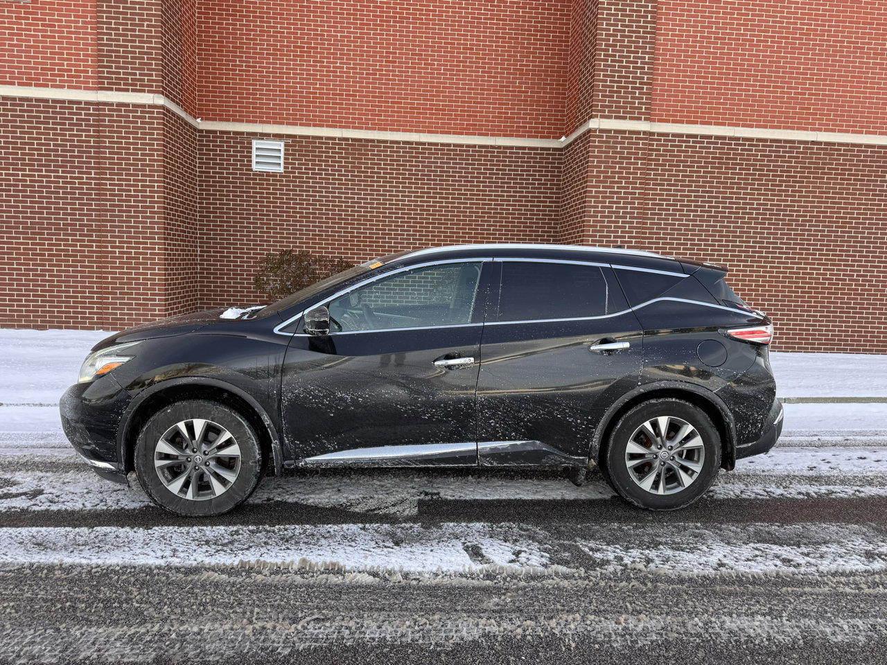 Used 2015 Nissan Murano SL w/ SL Technology Package image 2