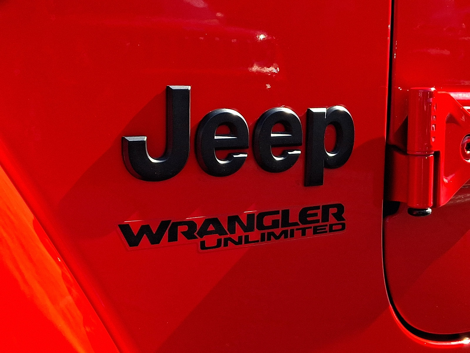Certified 2022 Jeep Wrangler Unlimited Sahara AWD/4WD image 30