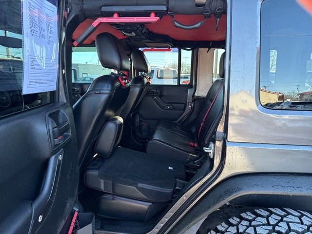 Used 2017 Jeep Wrangler Unlimited Rubicon image 10