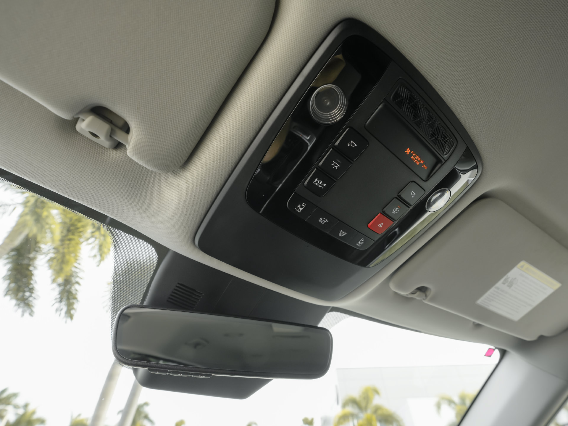 Used 2026 Kia Carnival EX FWD image 22