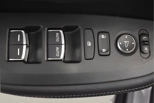 Used 2025 Honda HR-V EX-L image 21