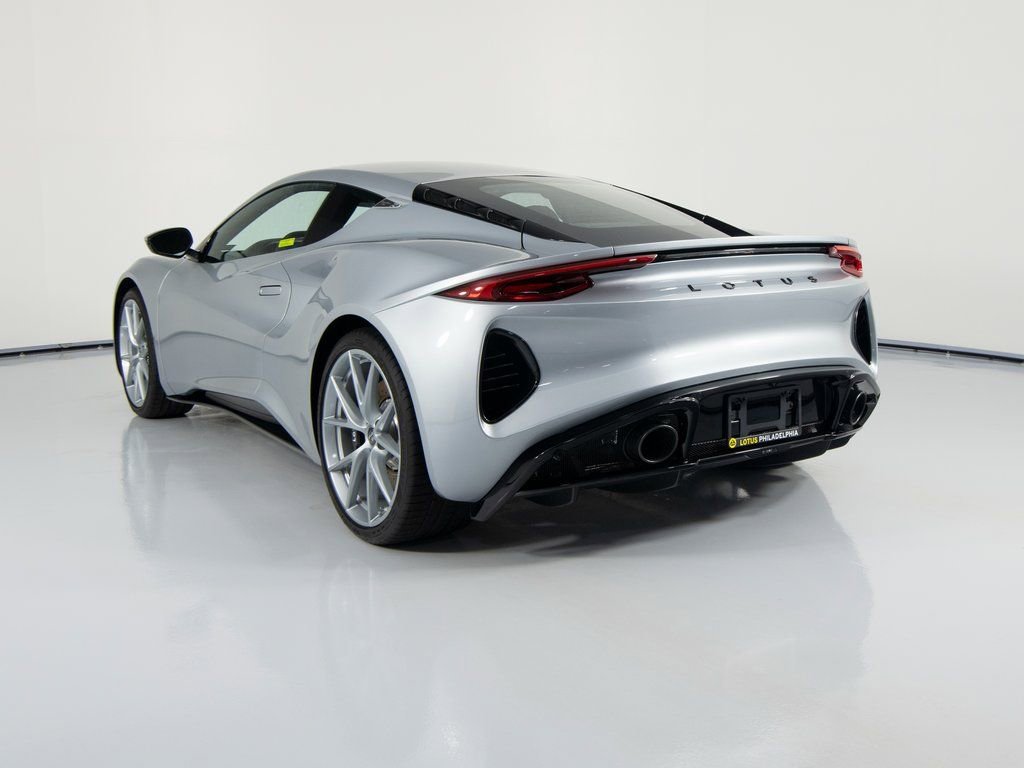 Used 2025 Lotus Emira image 7