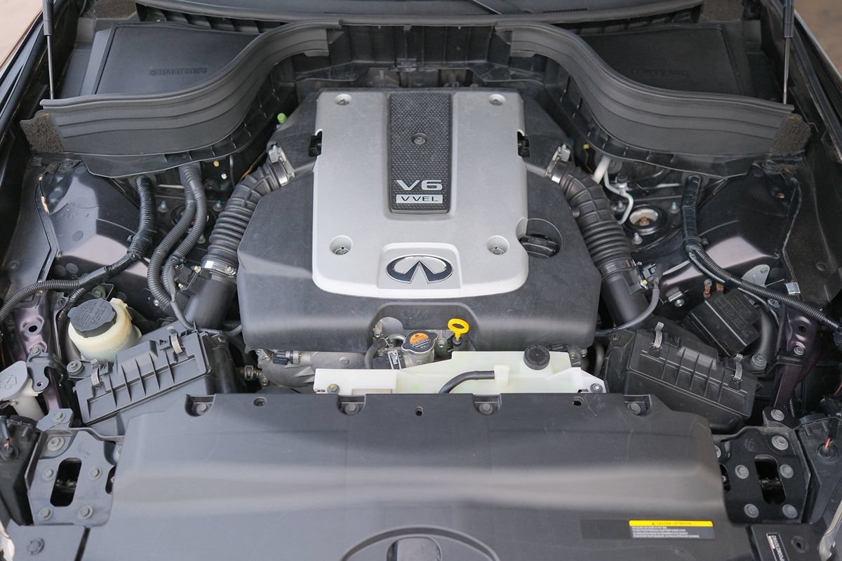 Used 2016 INFINITI QX50 2WD w/ Premium Package image 9