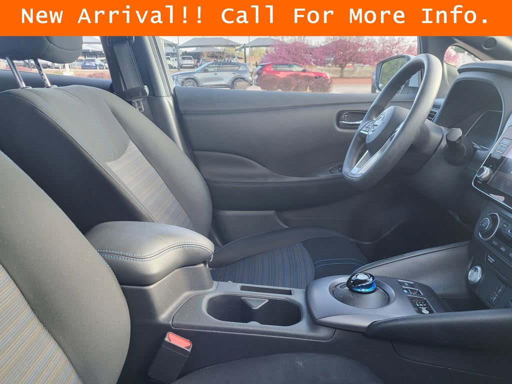 Used 2024 Nissan Leaf S image 10
