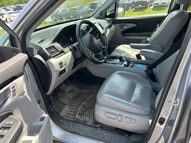 Used 2020 Honda Pilot Elite image 6