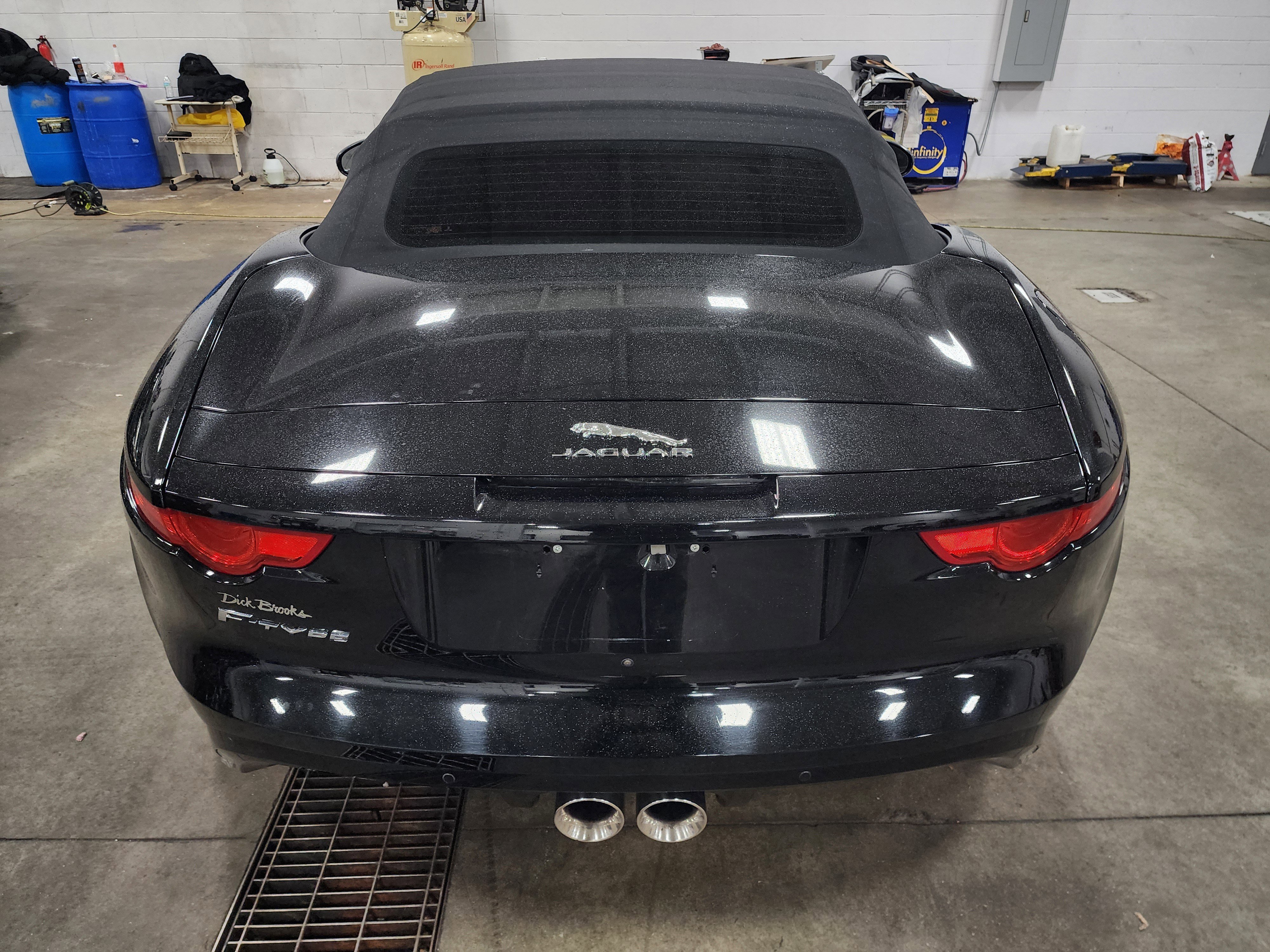 Used 2016 Jaguar F-TYPE Convertible image 5
