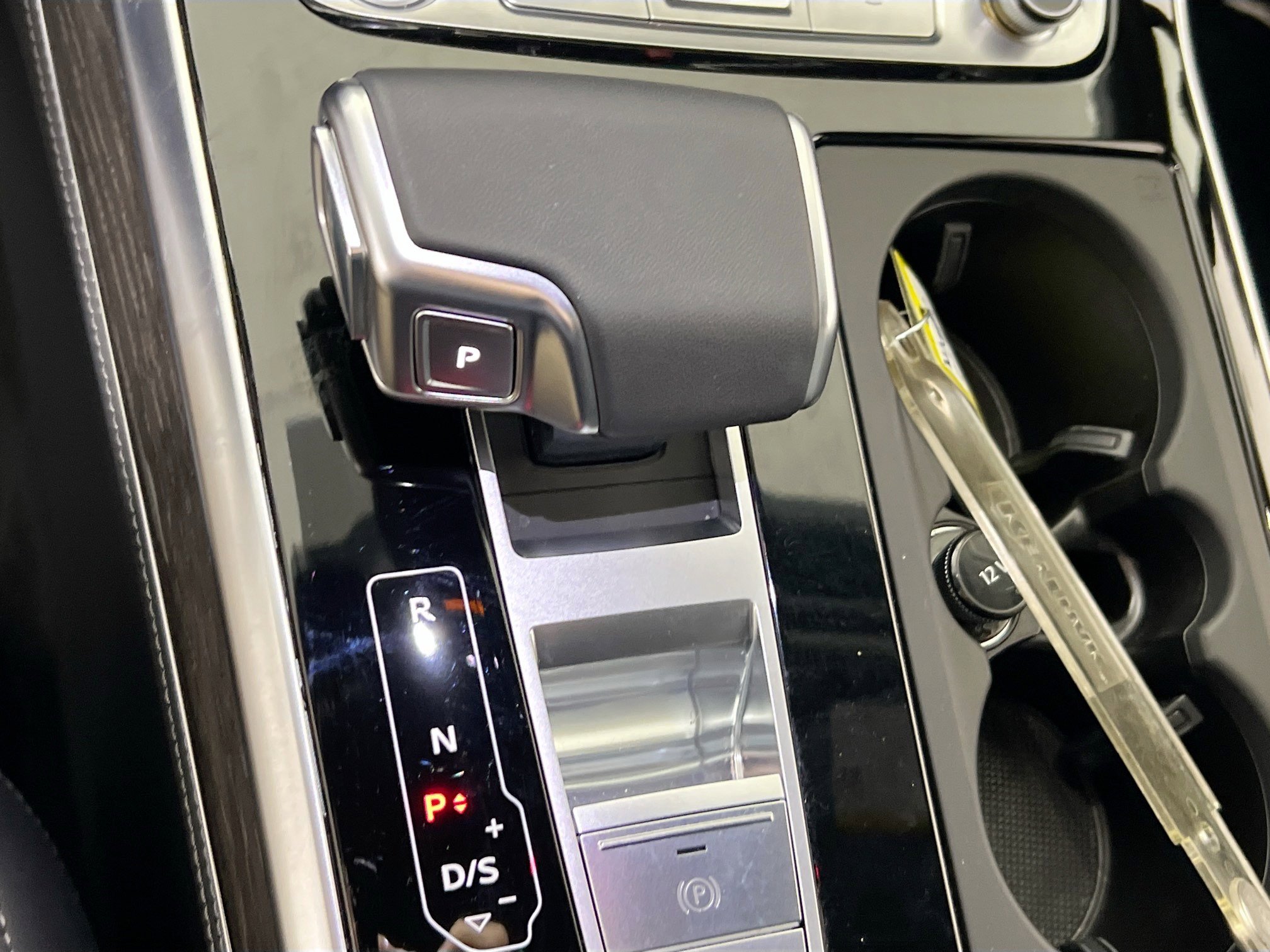 Used 2025 Audi Q7 3.0T Prestige image 17