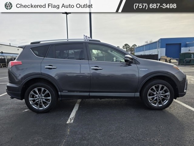 Used 2017 Toyota RAV4 Limited image 9